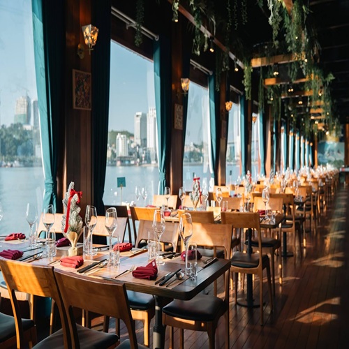 Siêu Du Thuyền Trong Ngày Dolphin Halong 6 sao ( Tour trong ngày)