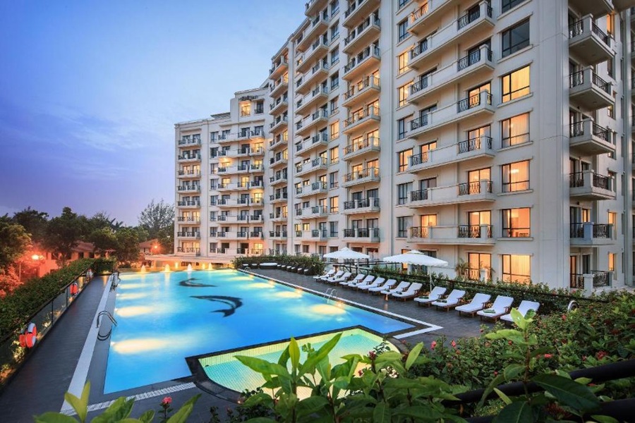 Khách sạn Elegant Suites Westlake Hà Nội
