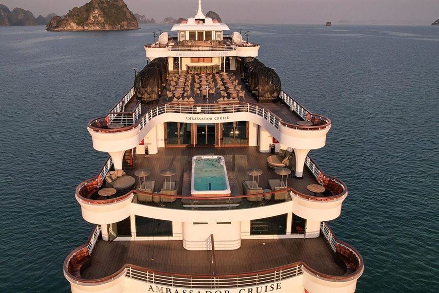 Combo FLC Hạ Long (5*) 3N2Đ + Du thuyền Ambassador (5*)