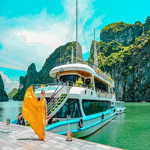 Tàu Queen Cruise ( Tàu ngày)