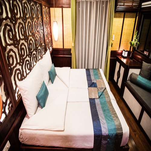 Du thuyền Bhaya Classic Hạ Long