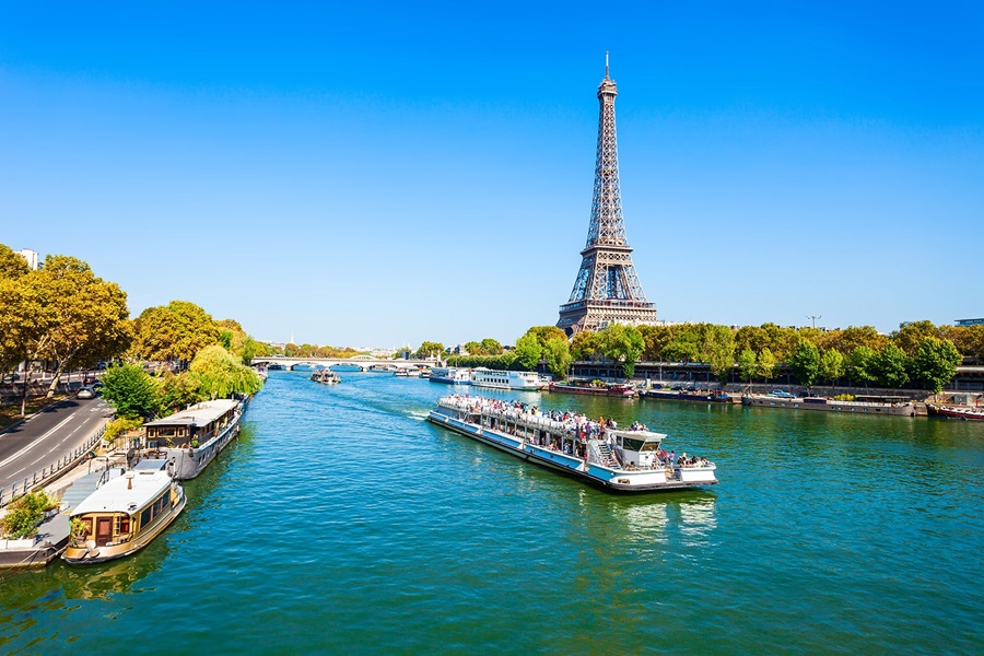 Tour Châu Âu 3 nước: Pháp - Thụy Sĩ - Ý (10N9Đ)