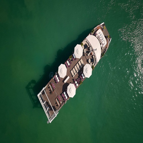 Du thuyền Iris Cruise