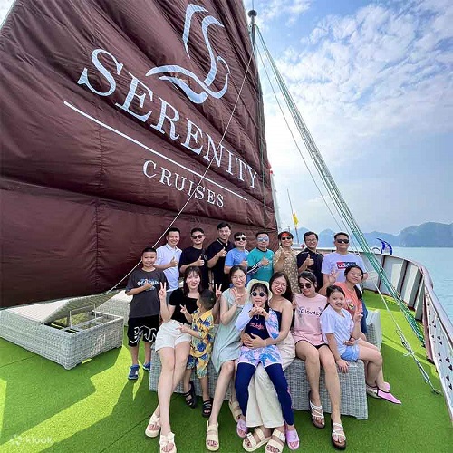 Du thuyền Serenity Premium Cruises 5*