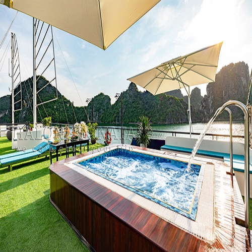 Tàu sắt 3 tầng Sonata cruise (99 khách)