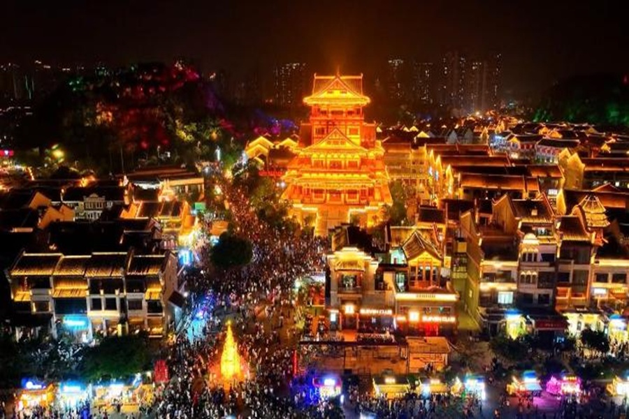 Tour Đông Hưng – Thái Bình cổ trấn – Nam Ninh – Liễu Châu (4N3Đ)