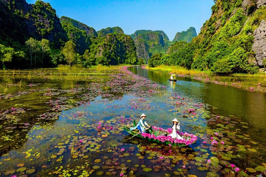 Cố Đô Hoa Lư – Tam Cốc – Hang Múa (1 ngày)