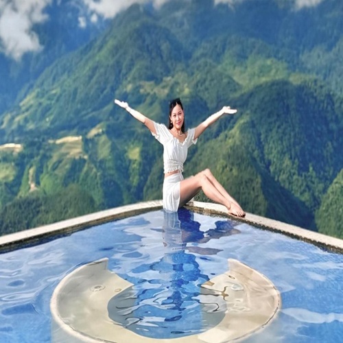 Combo Pistachio Sapa (4*) 3N2Đ + Xe Limousine + Trọn gói Fansipan