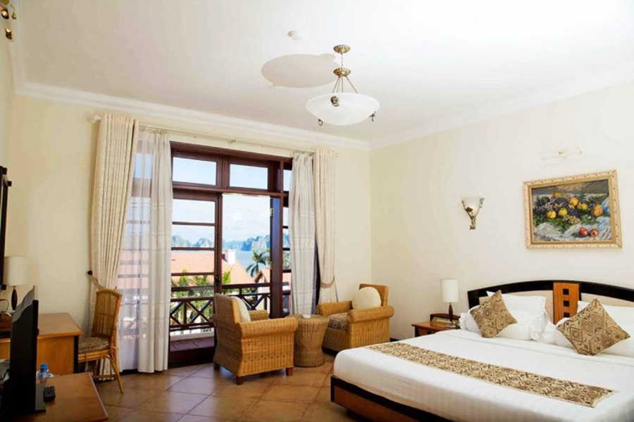 Combo Tuần Châu Resort (4*) 2N1Đ + Du thuyền Luna (5*)