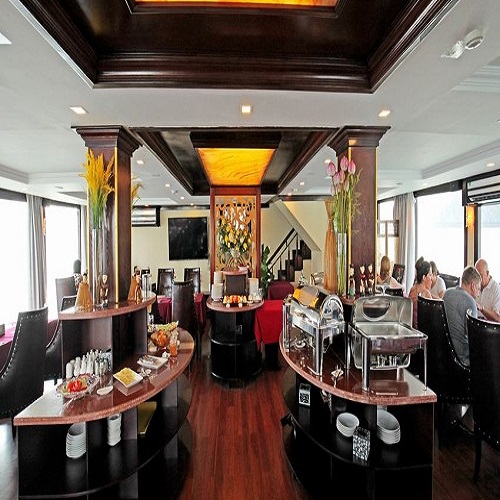 Du thuyền La Pinta  Cruise