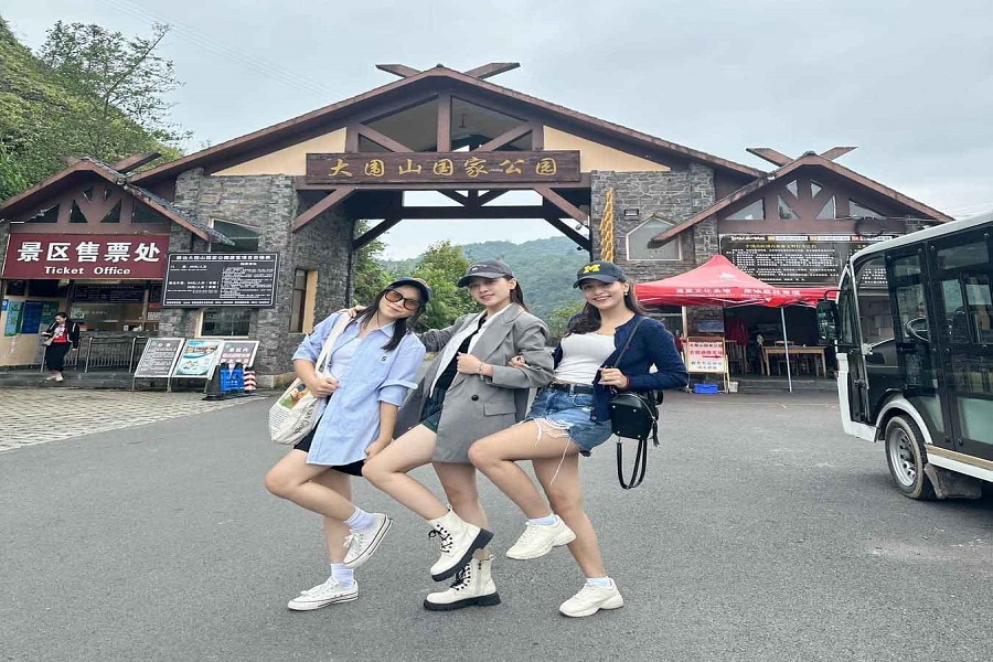 Tour Hà Nội – Hà Khẩu – Bình Biên – Mông Tự (2N2Đ)