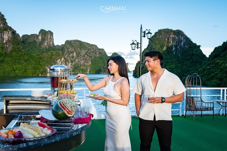 Tour vịnh Lan Hạ nửa ngày - Ngắm hoàng hôn trên du thuyền Panorama