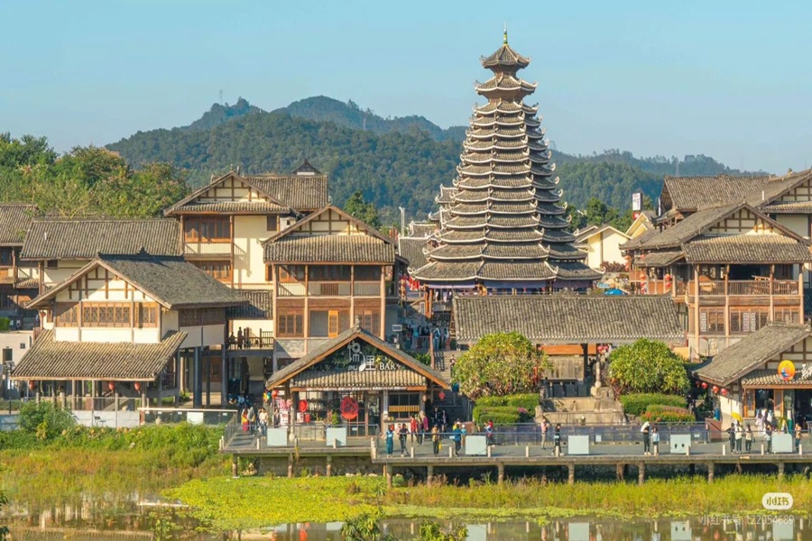 Tour Nam Ninh – Thanh Tú Sơn – Thái Bình cổ trấn – Tương Tư cổ trấn – Nam Ninh chi dạ (3N2Đ)