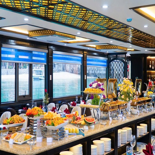 Du thuyền Vera Cruise ( Tàu ngày)