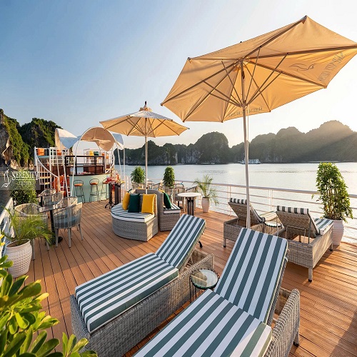Du thuyền Serenity Explorer Cruises 5*