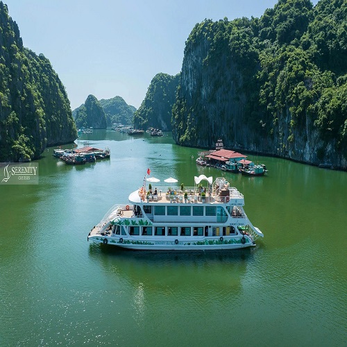 Du thuyền Serenity Explorer Cruises 5*