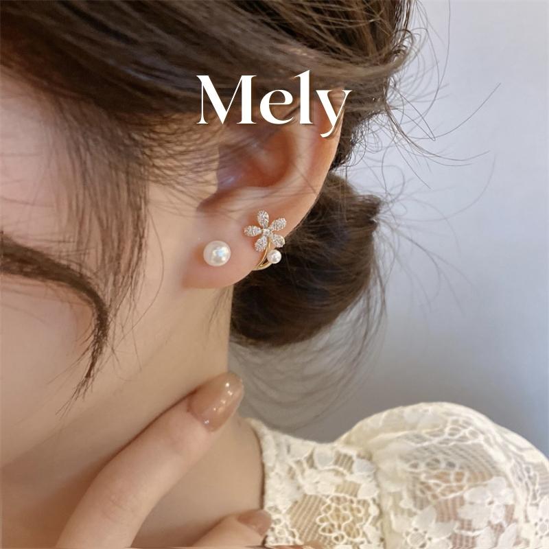 Bông tai hoa năm cách H106