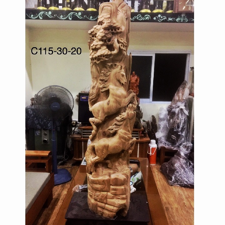 Tượng gỗ Song Mã