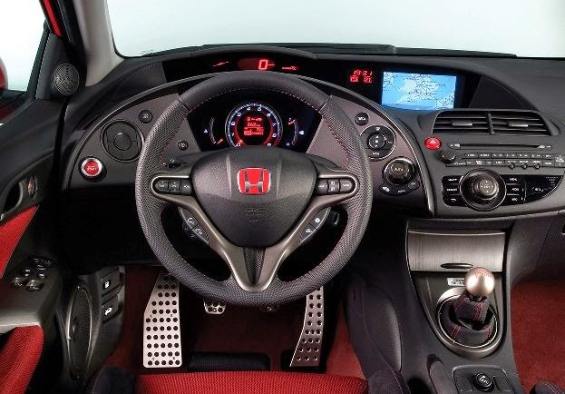 NHỮNG SAI LẦM CHẾT NGƯỜI LÁI XE NÊN TRÁNH