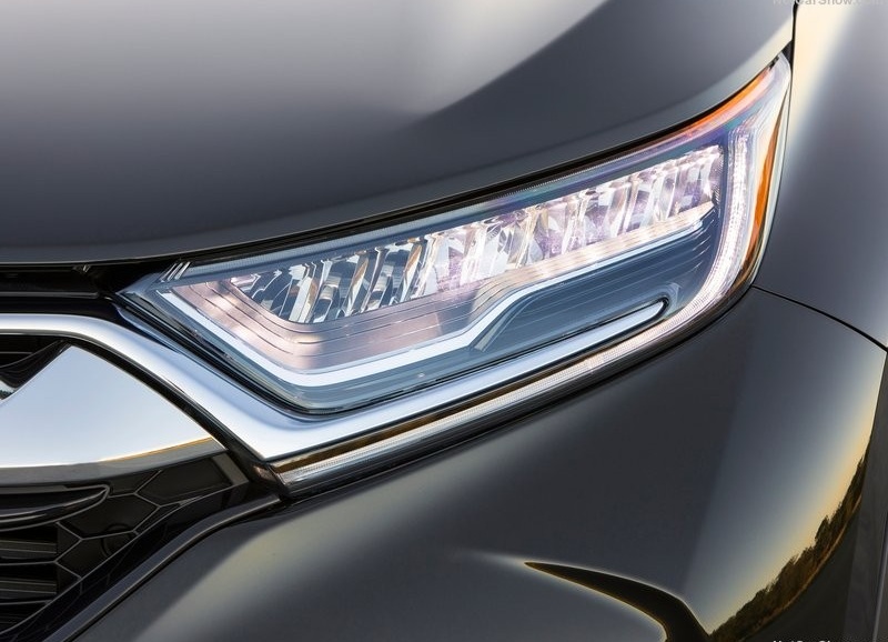 Đánh giá chi tiết Honda CR-V 2018: Chỉ chờ một mức giá hợp lý