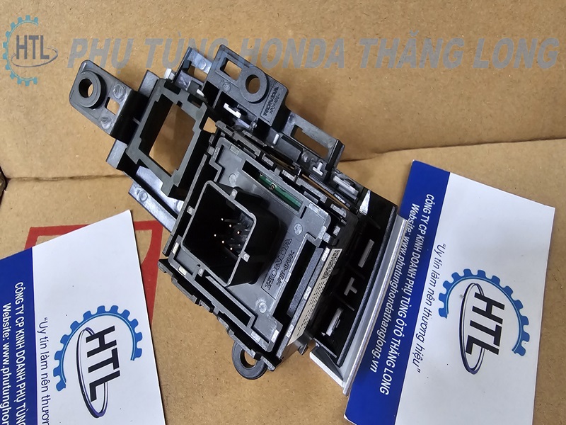 Công tắc phanh tay Honda Civic 2016 - 2021
