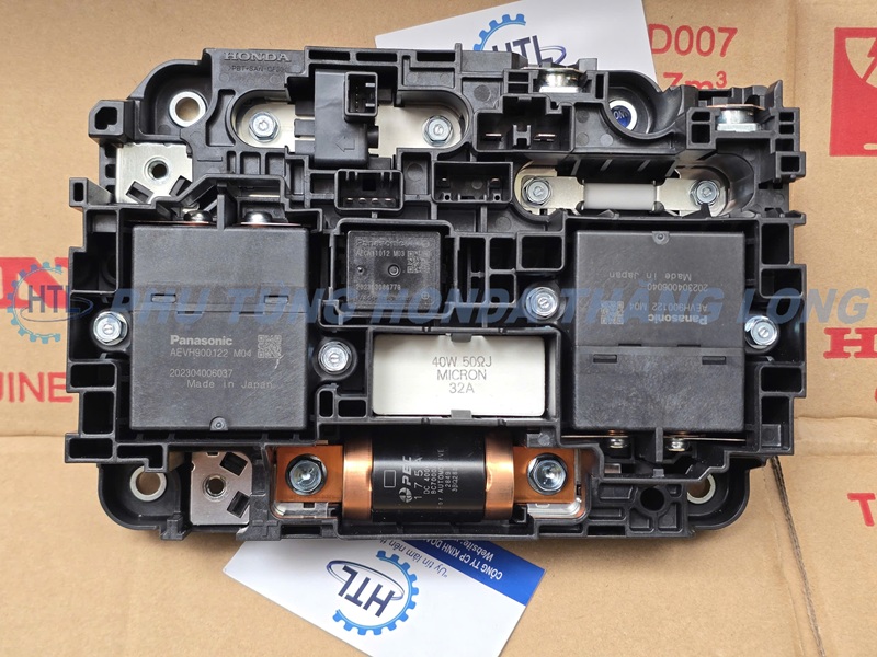 Hộp đầu nối cầu chì Honda CRV E:HEV 2024 - 2027
