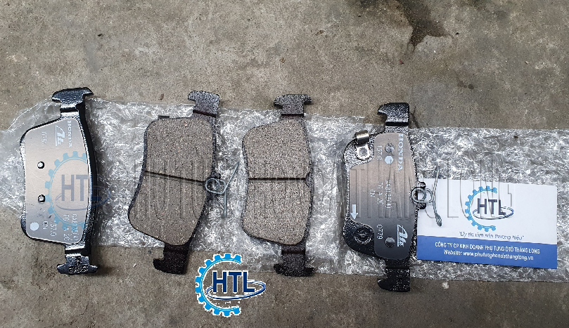 Má phanh sau Honda Civic 2016-2021