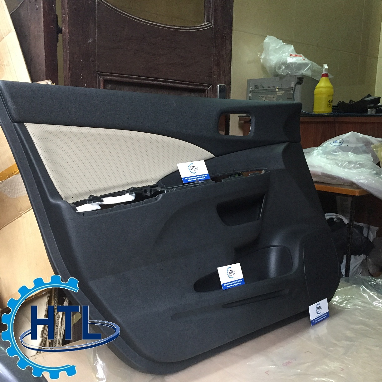 Tappi cửa Honda CRV 2016