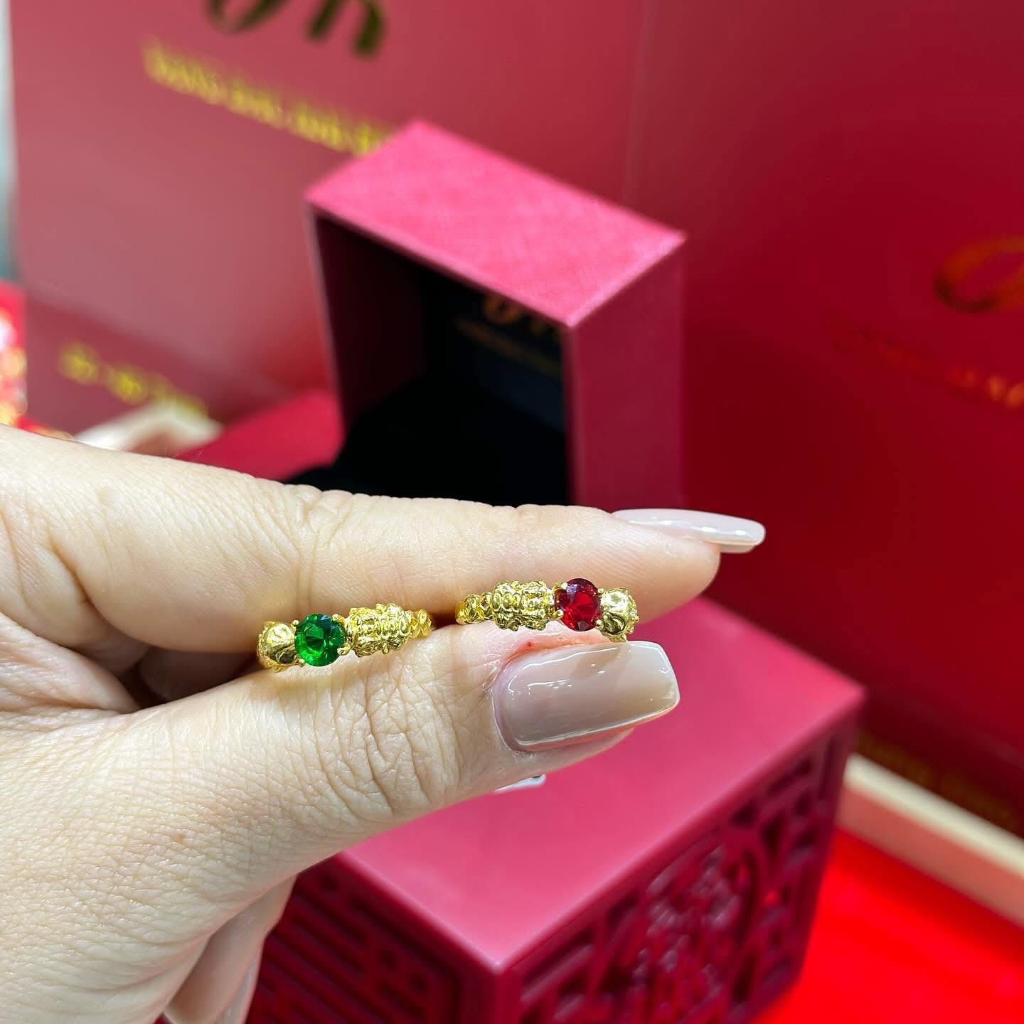 nhan-nu-24k-01