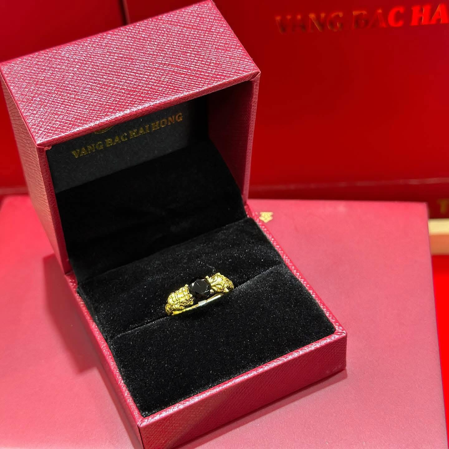 nhan-nu-24k-02