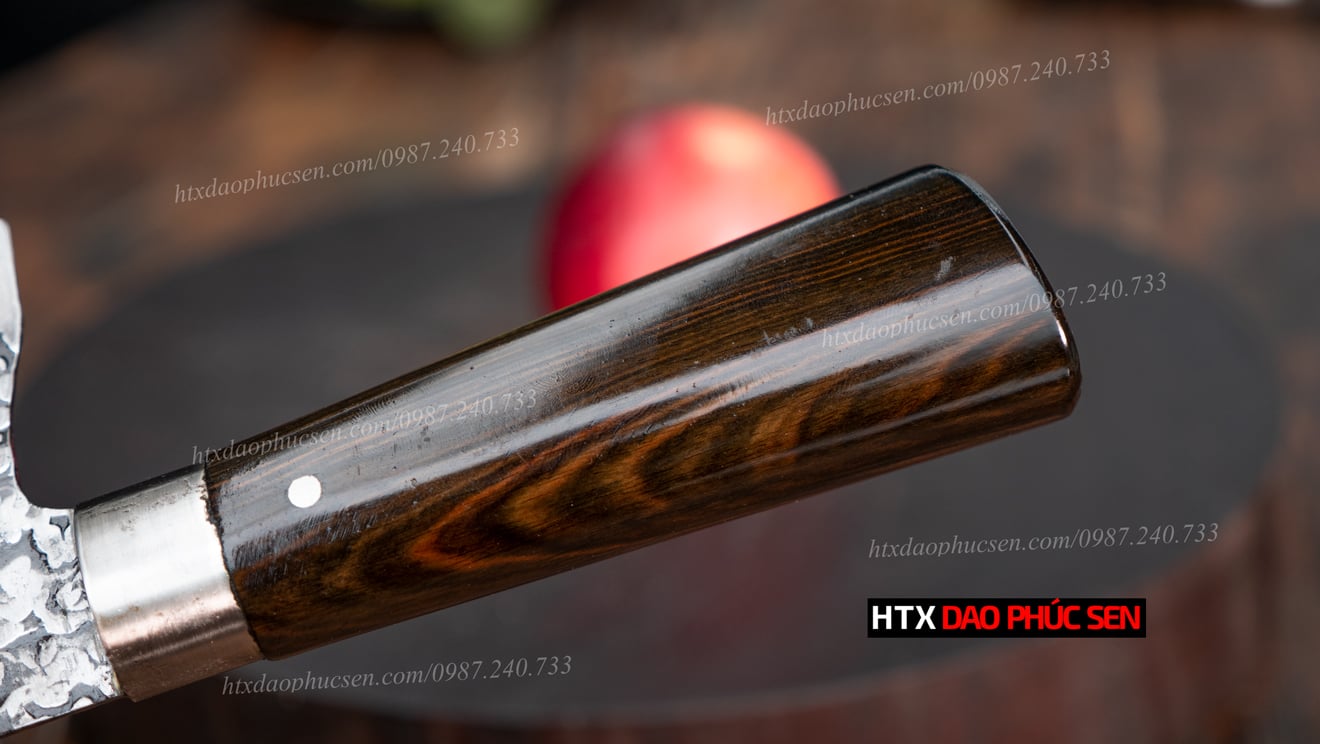 Cán dao làm từ gỗ mun tự nhiên đẹp mắt