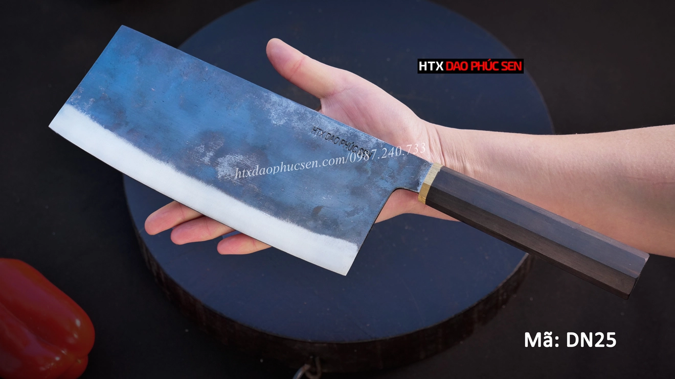 Dao có thể thực hiện tốt cả 2 thao tác chặt, thái