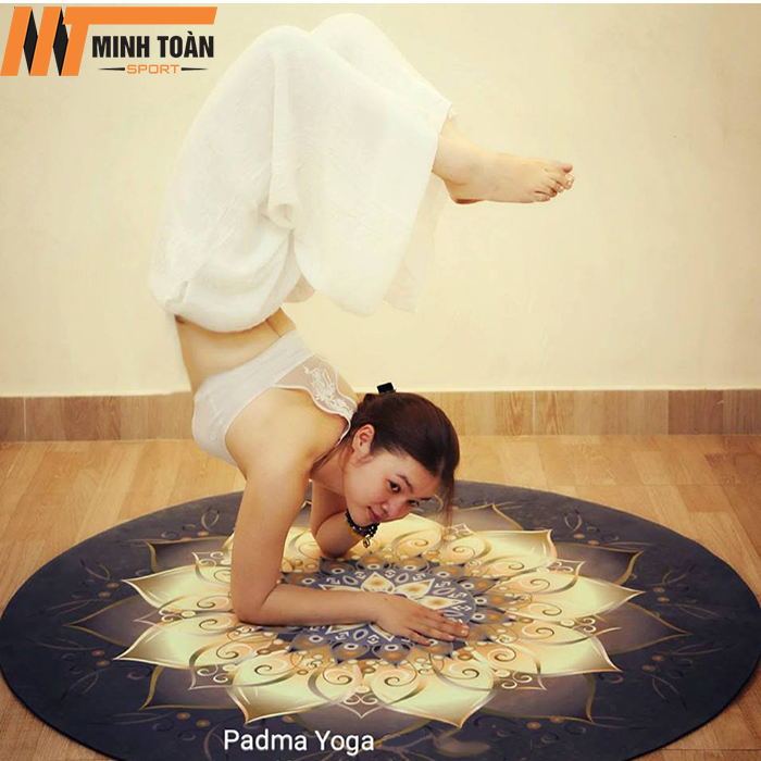 tập luyện với thảm tập yoga Padma 5D