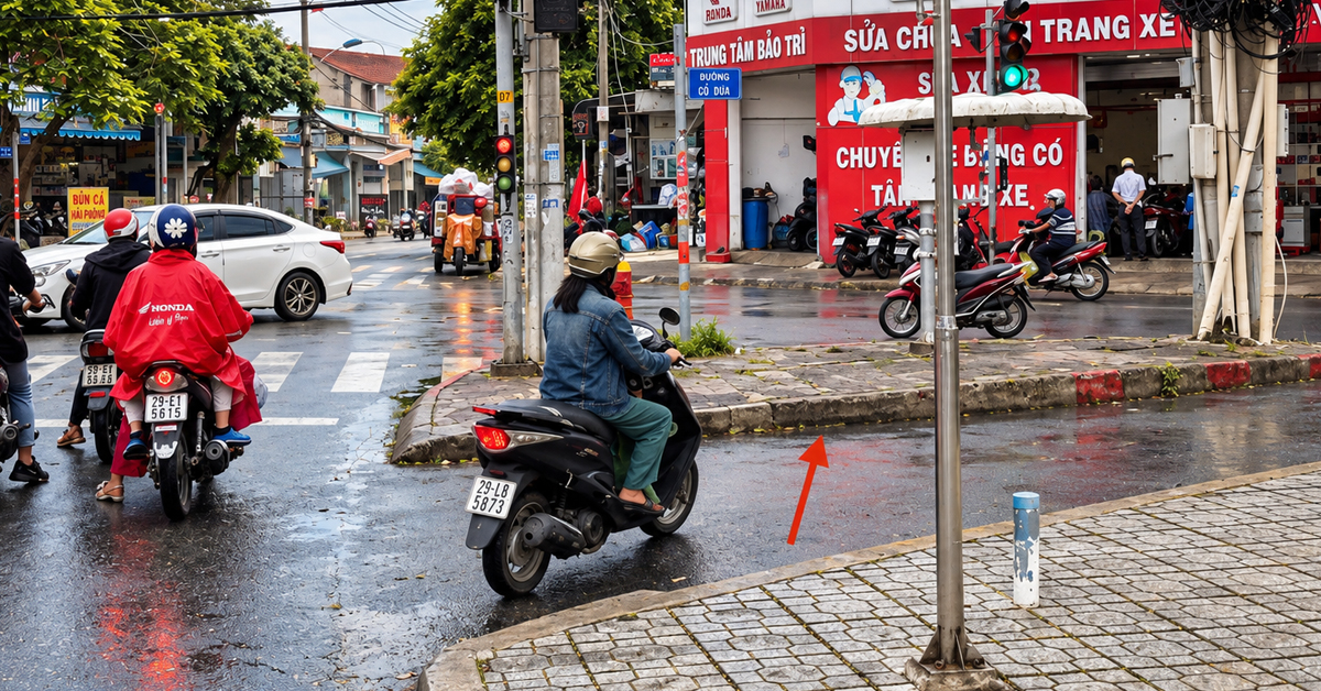 Có tiểu đảo phân luồng, xe được rẽ phải trước đèn nhưng cần bật xi nhan và quan sát an toàn.