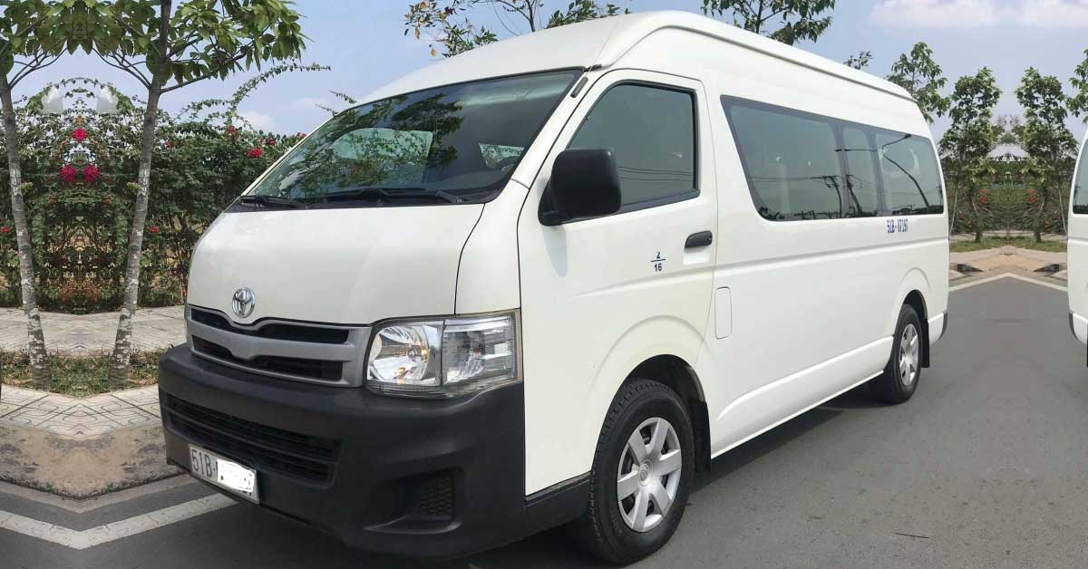 Toyota Hiace đòn dài nhập khẩu trực tiếp