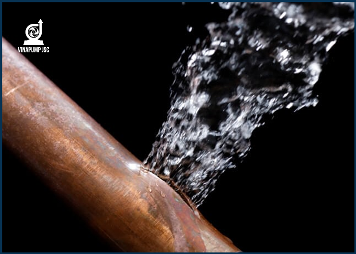 Sự cố máy bơm chìm lên nước yếu nguyên nhân và cách khắc phục