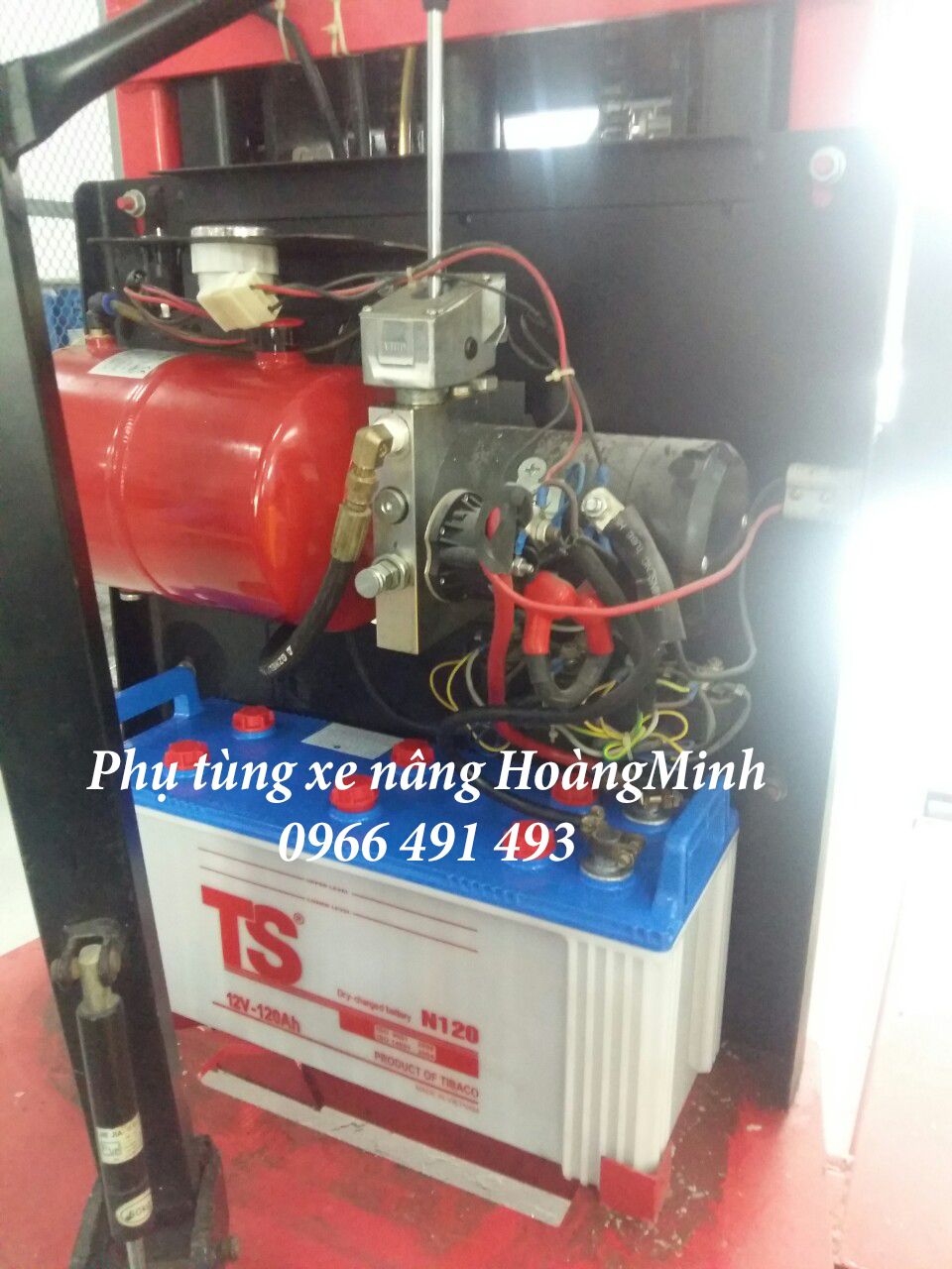Sửa xe nâng tay