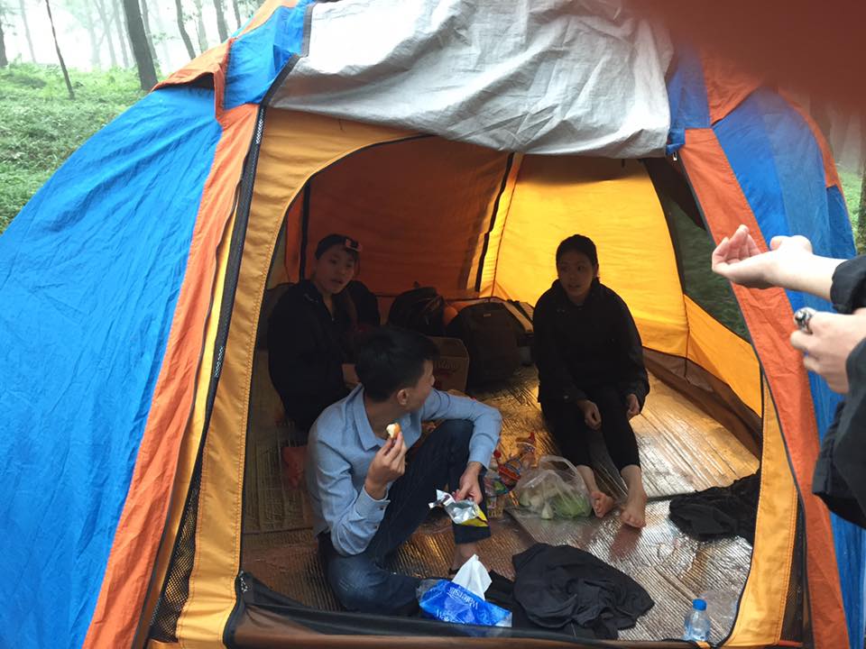 Lều cắm trại dùng cho 10 Người 2 lớp chống thấm nước tốt hàng chính hãng phân phối độc quyền