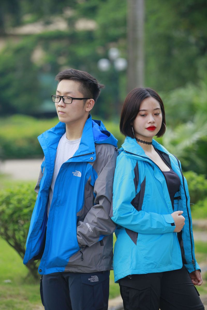 Áo khoác gió 2 lớp màu pha loại giày the north face hàng chính hãng