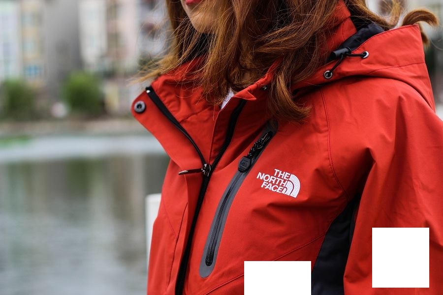 (Gửi màu ngẫu nhiên) Áo gió THE NORTHFACE 2 lớp màu pha chống nước VNXK The north face (khách không chọn màu)