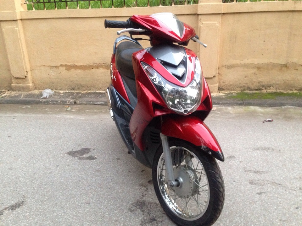 Thuê xe ga Yamaha Mio