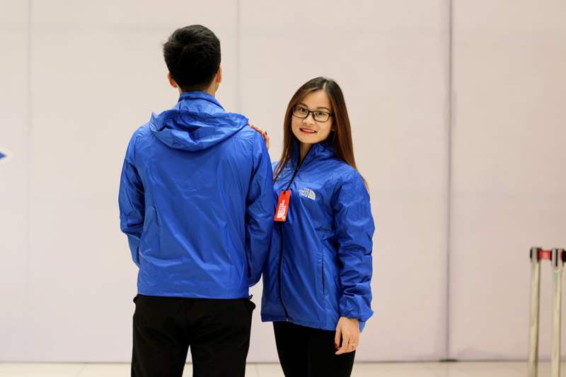 Áo gió 2 lớp màu trơn hàng đẹp the north face hàng chính hãng