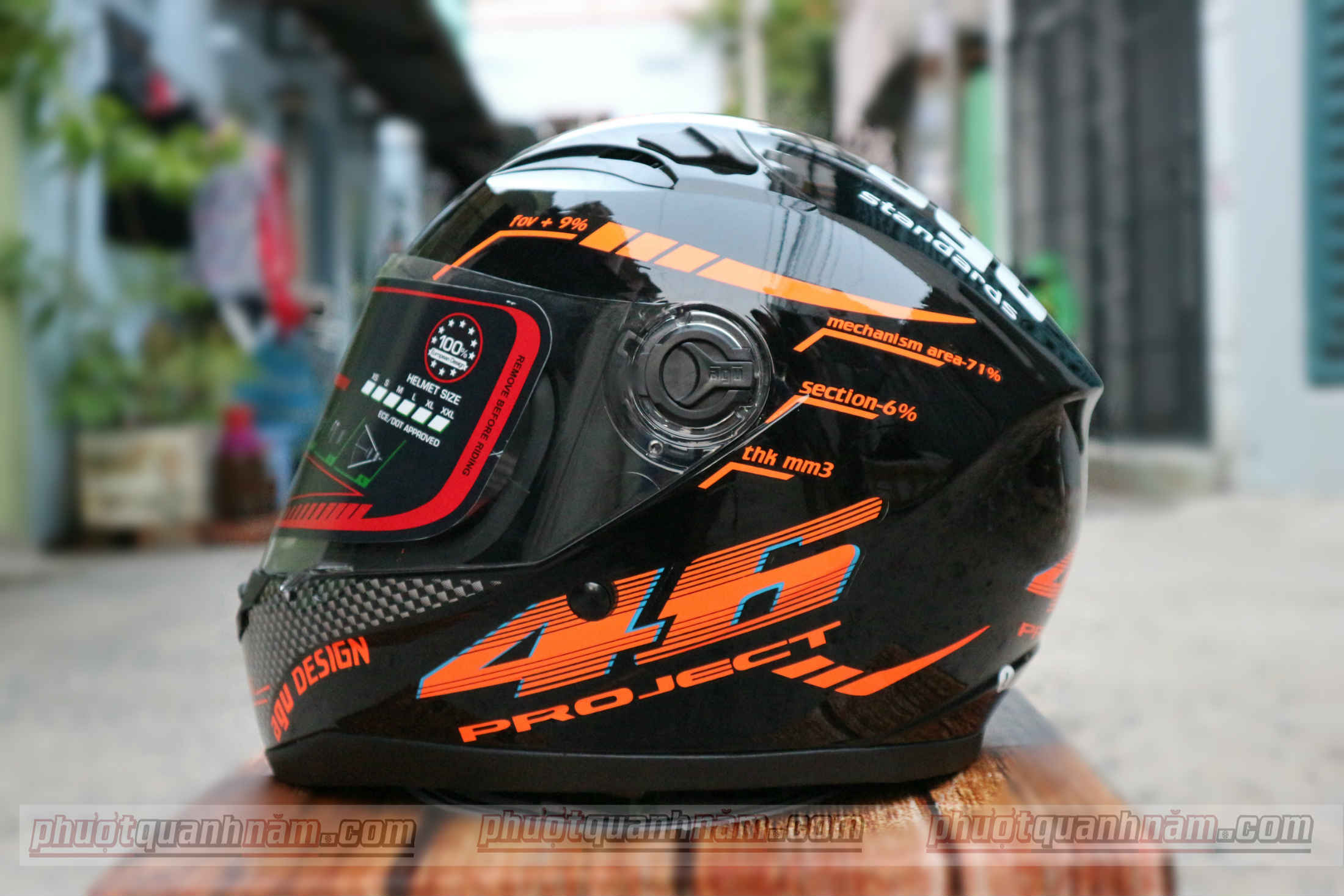 Mũ bảo hiểm fullface AGU họa tiết GT Air sọc đỏ