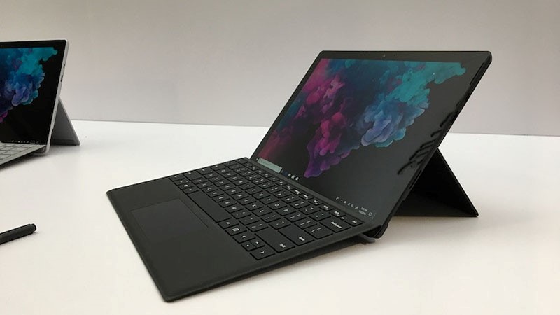 So Sánh  Surface Pro 6 Và Surface Pro 2017