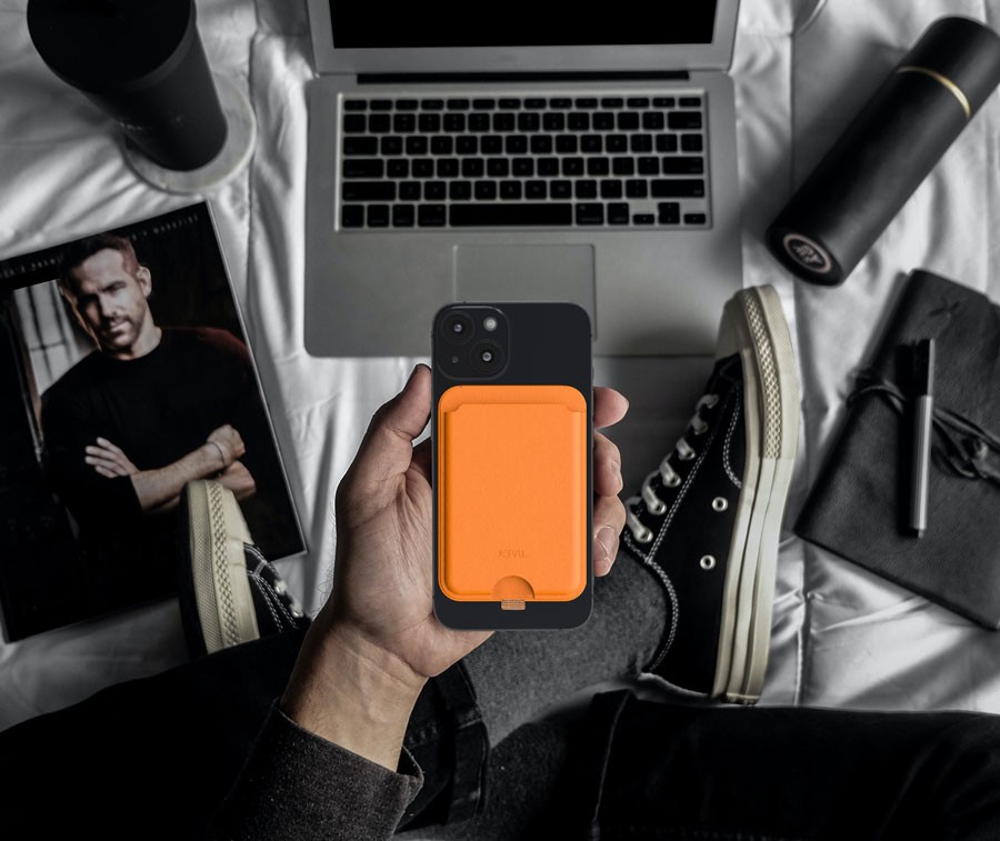 Đánh giá và lựa chọn ví đựng thẻ - Sự kết hợp hoàn hảo với ví kèm đế Iphone