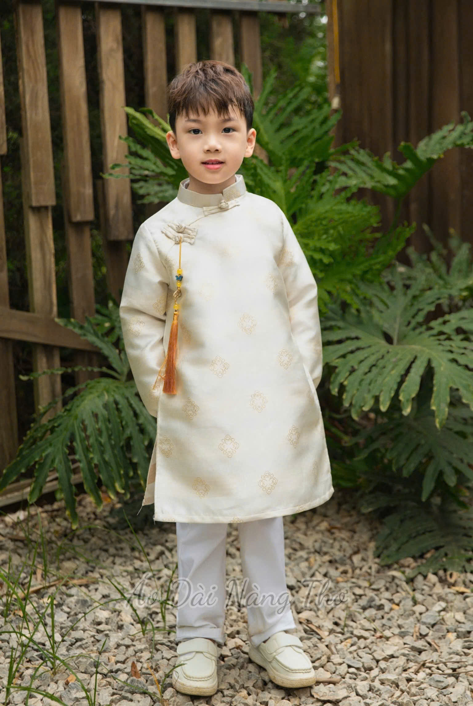 Áo Dài Bé Trai Tafta Kèm Dây Tua Rua