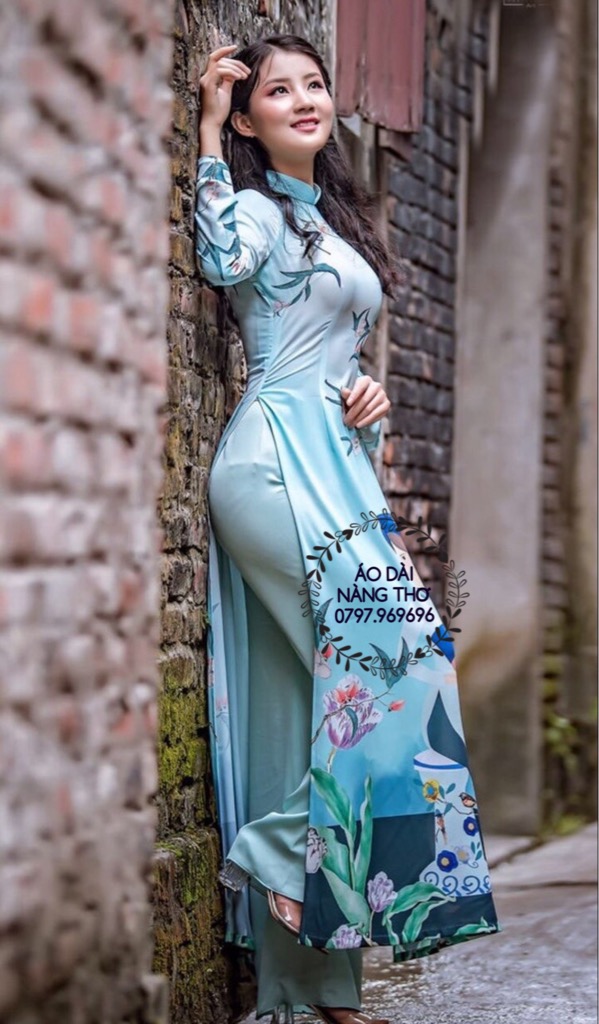 Áo dài truyền thống trẻ