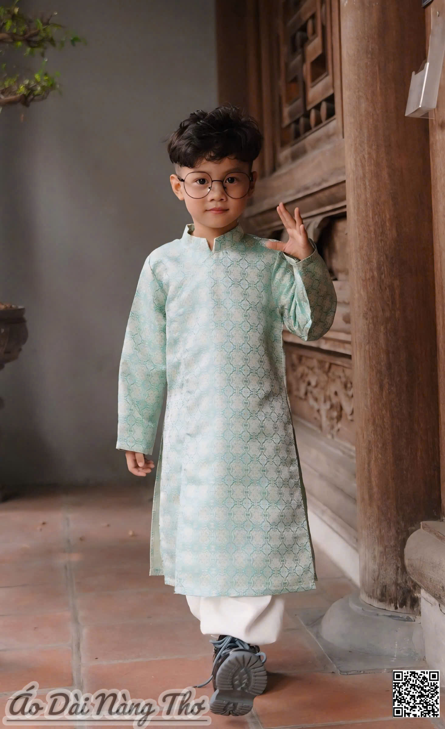 Áo Dài Bé Trai Gấm Xanh Họa Tiết Đồng Tiền