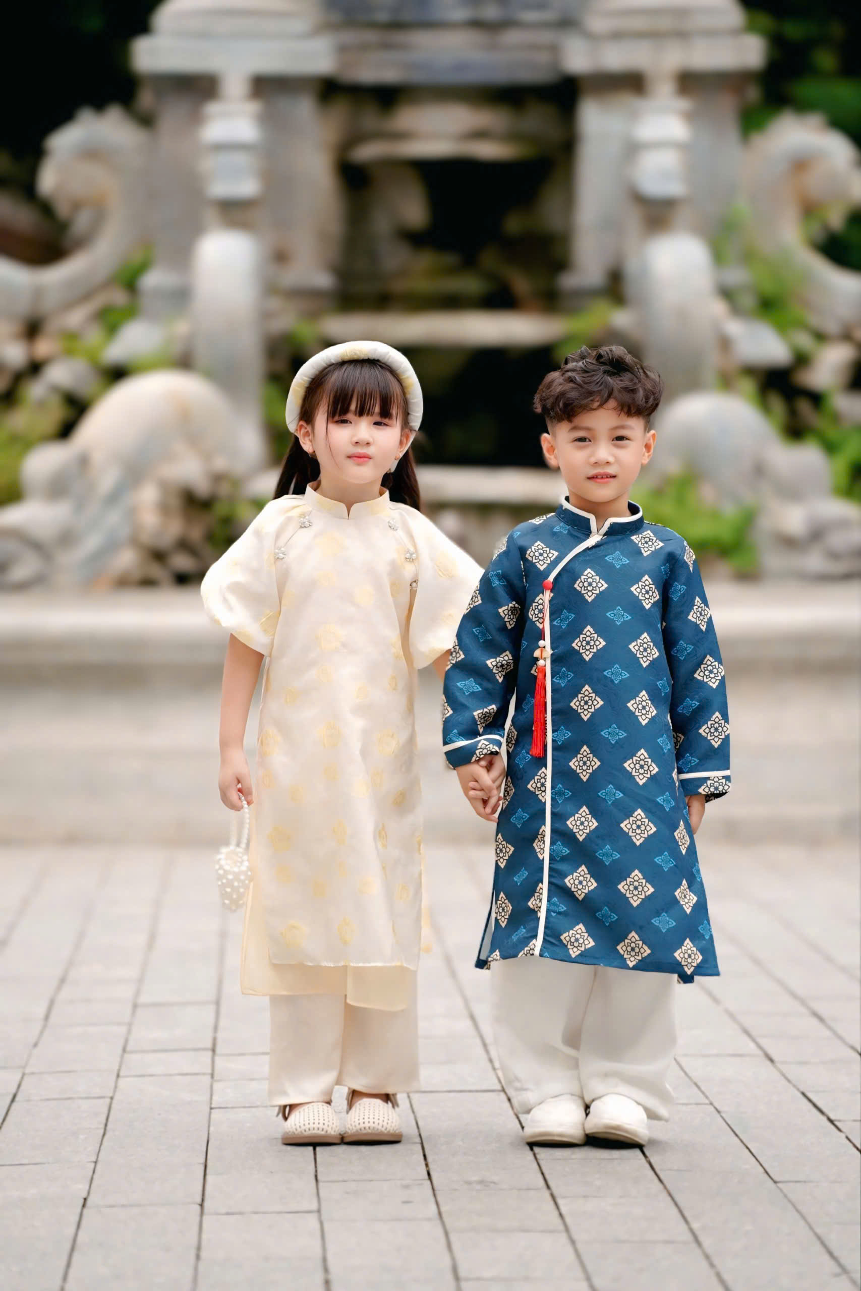 Áo Dài Bé Trai/Bé Gái Họa Tiết Đáng Yêu