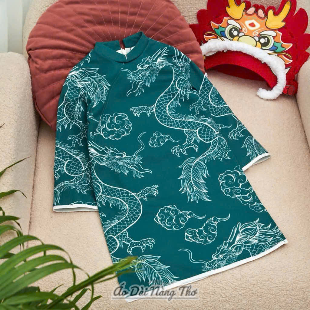 Áo Dài Bé Trai Tafta Xanh Cổ Vịt Họa Tiết Rồng 3D